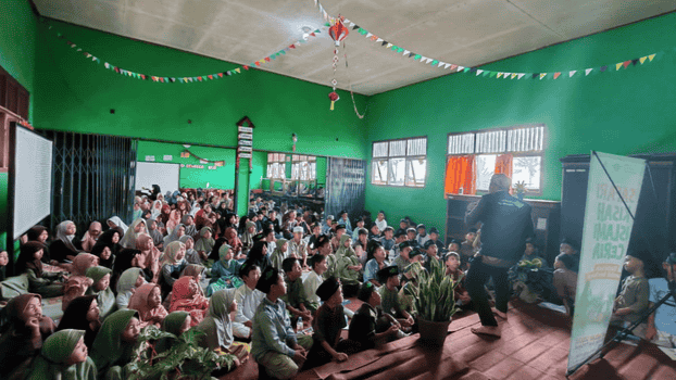 Safari Kisah Islami Ceria LAZNAS Al Irsyad Purwokerto Tanamkan Akhlak Mulia di SDN 2 Susukan Sumbang