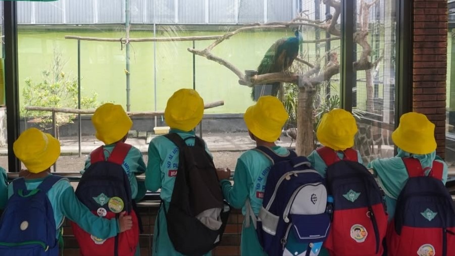 Kelas 1 SD Al Irsyad Al Islamiyyah 01 Purwokerto Gelar Outdoor Study ke Purbasari Pancuran Mas
