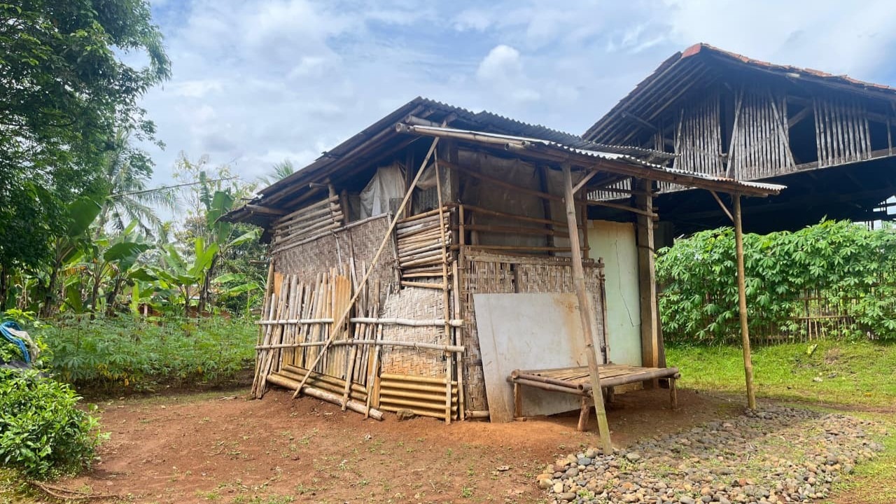 Kunjungi Desa Suro, LAZNAS Al Irsyad Survei Calon Penerima Bedah Rumah